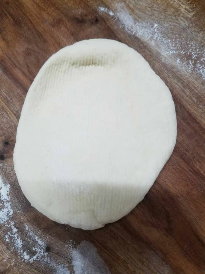 roll and give shape