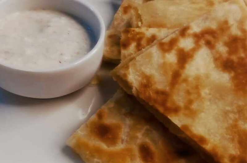 Aloo Paratha Recipe: Potato Stuffed Flatbread